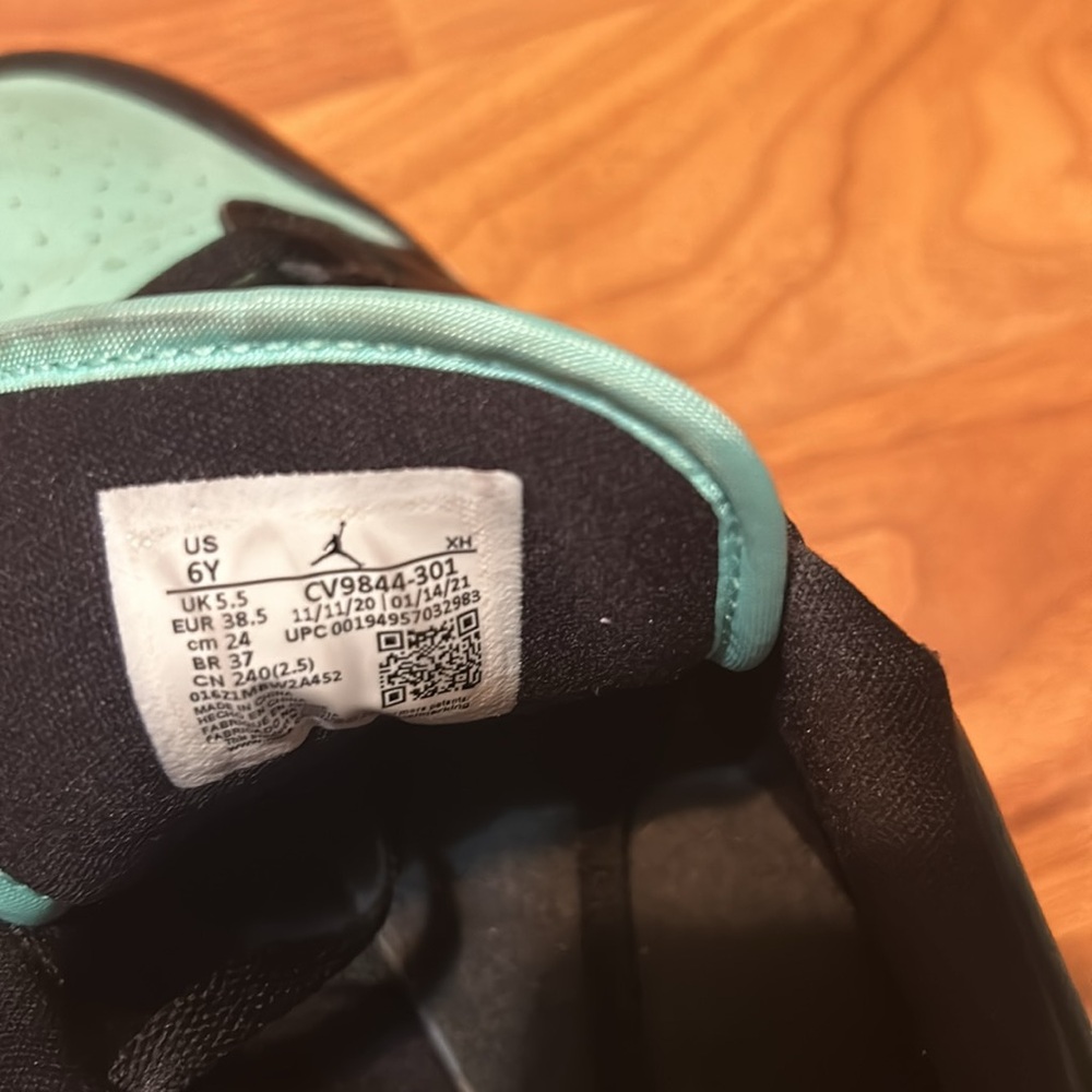 Jordan 1 - Picture 8 of 8